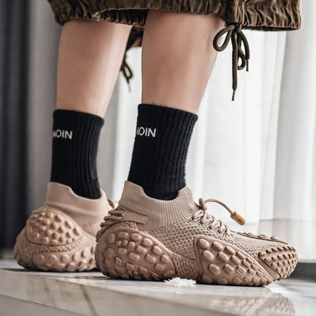 Jaro Sneakers