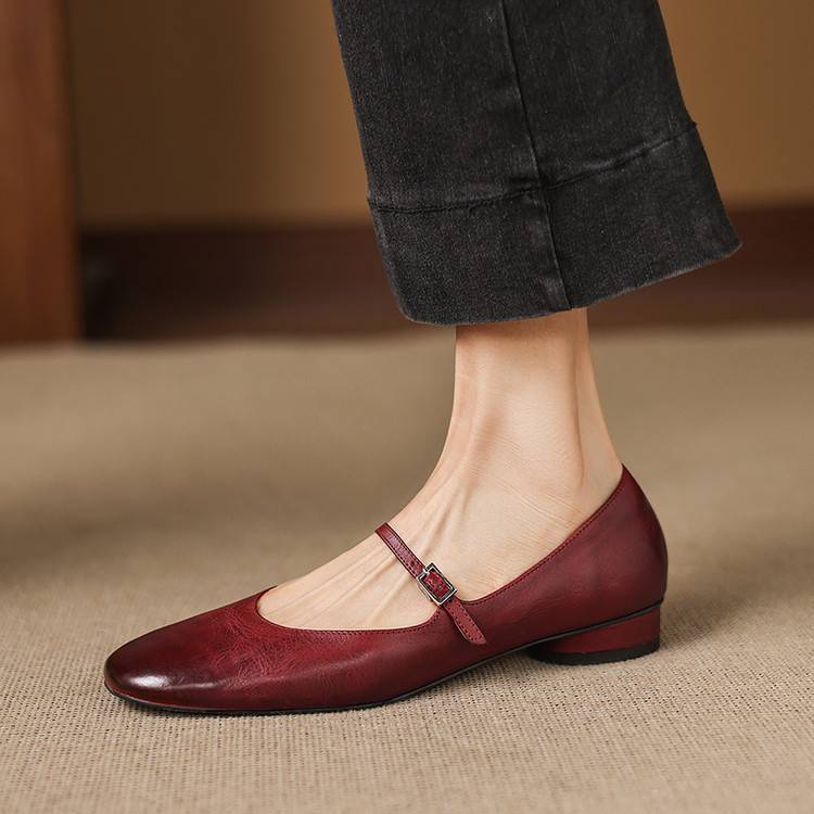 Felya Genuine Leather Flats