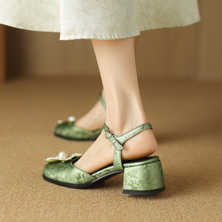 Lessa Slingback Pumps