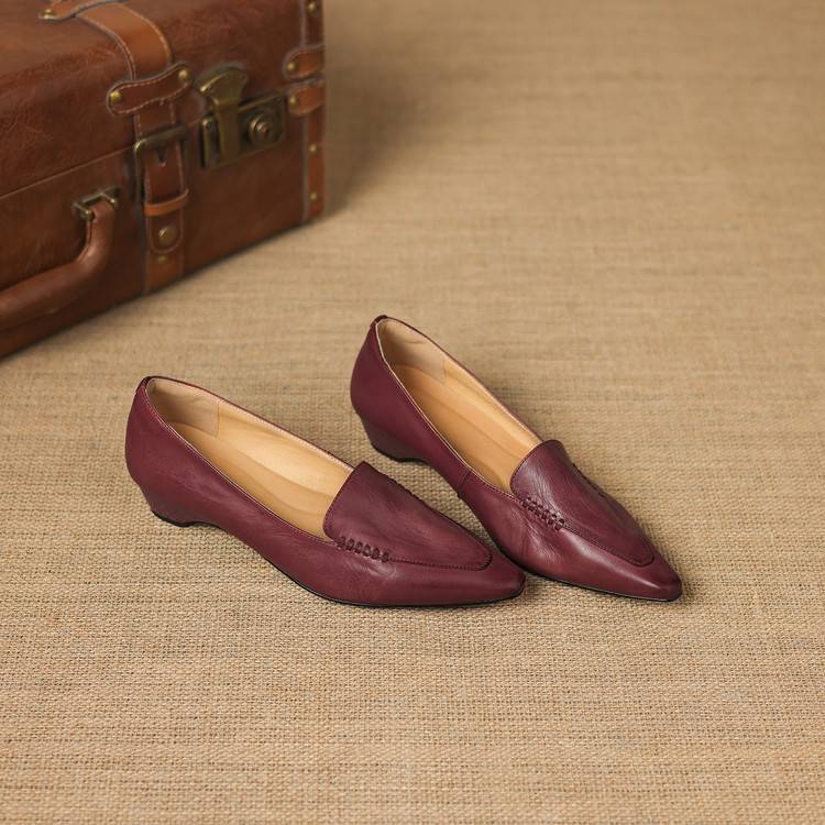 Lena Genuine Leather Pointed-Toe Pumps