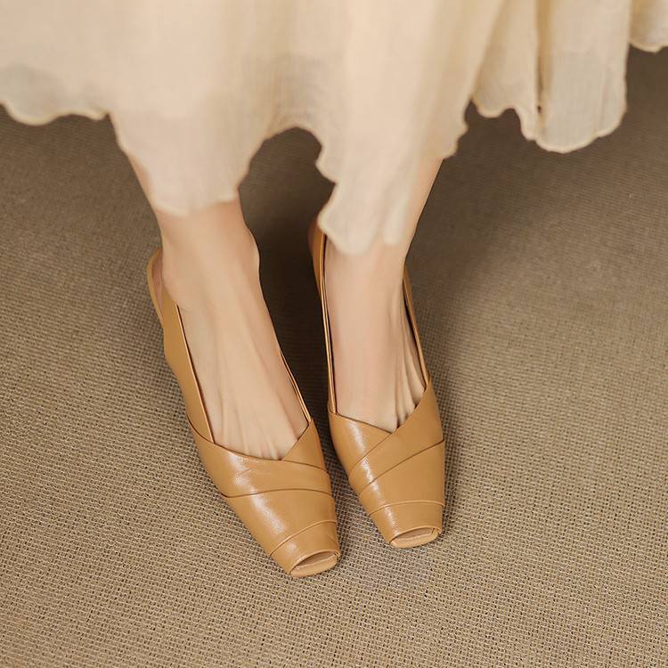 Kelly Genuine Leather Slingbacks