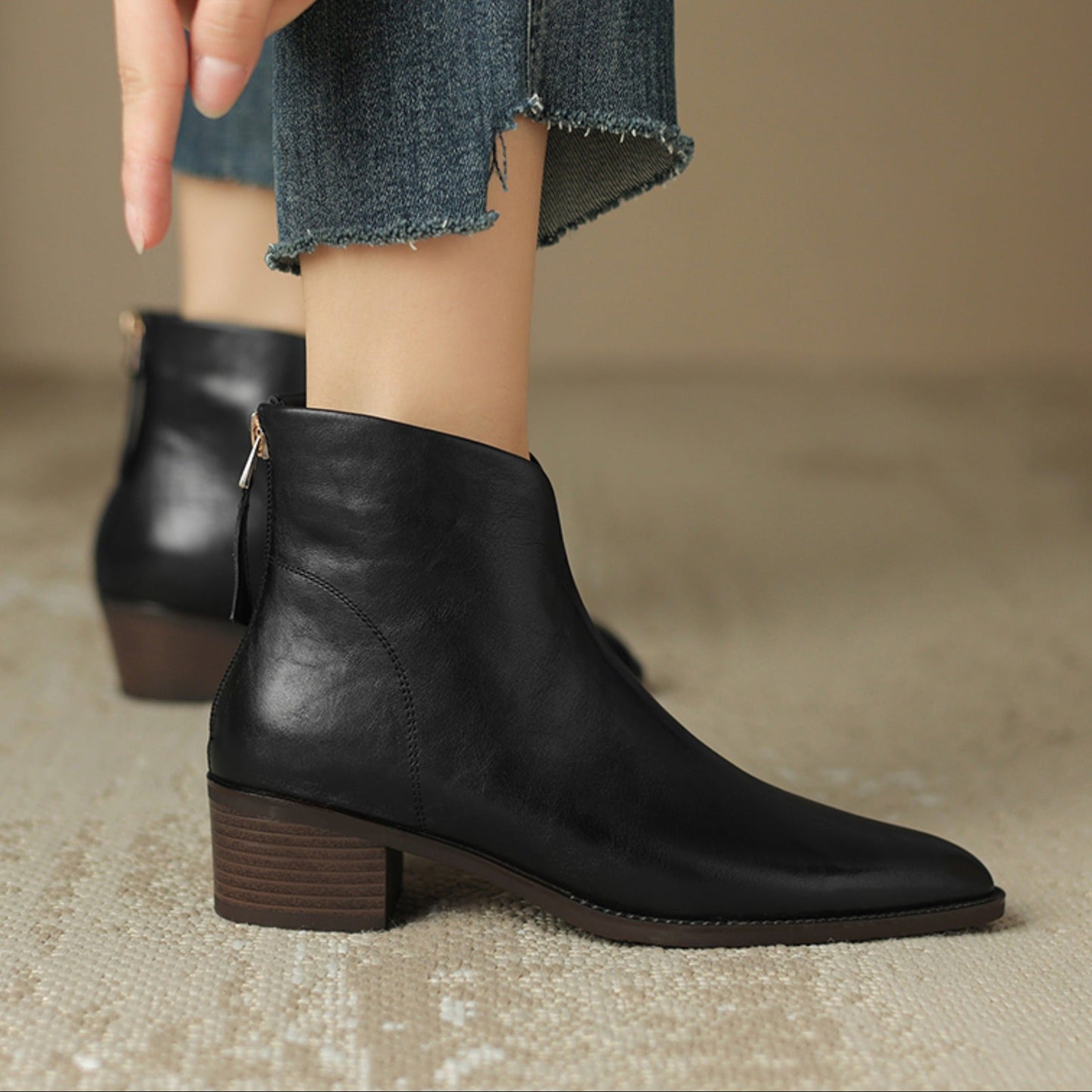 Melan Boots
