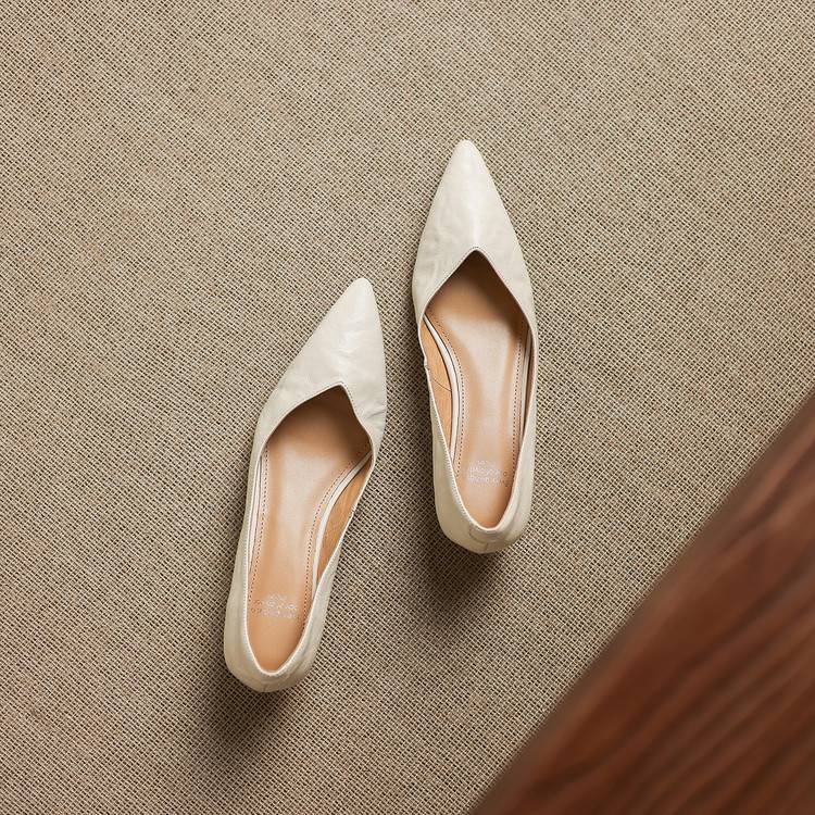 Aelra Genuine Leather Pumps