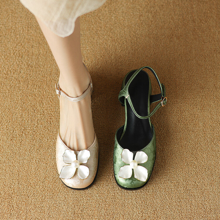 Lessa Slingback Pumps