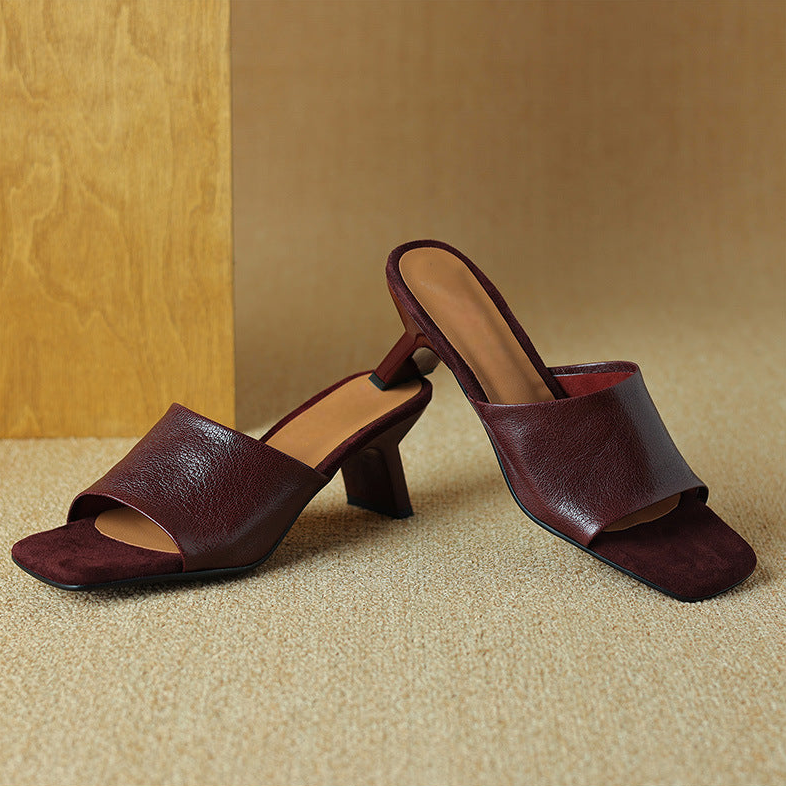 Elkar Leather Sandals