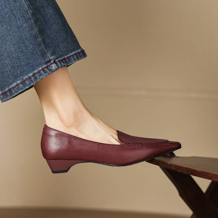 Lena Genuine Leather Pointed-Toe Pumps