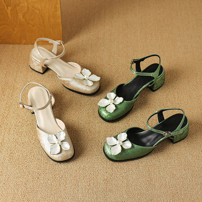 Lessa Slingback Pumps