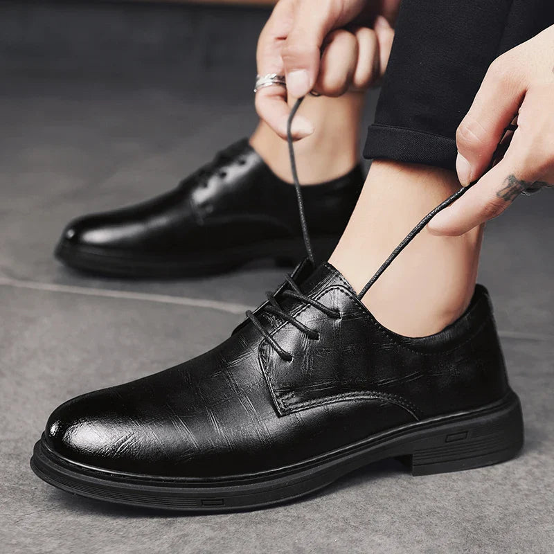 Monarch Genuine Leather Oxfords