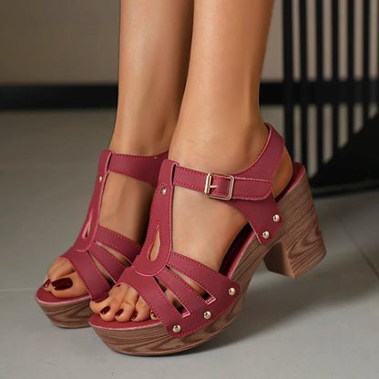Leona Sandals