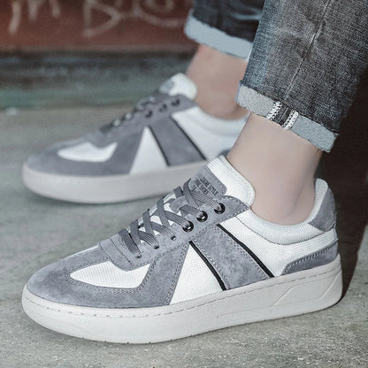 Salva Sneakers