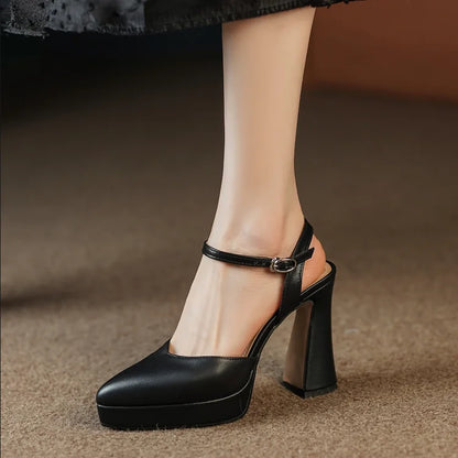 Pravia Heels